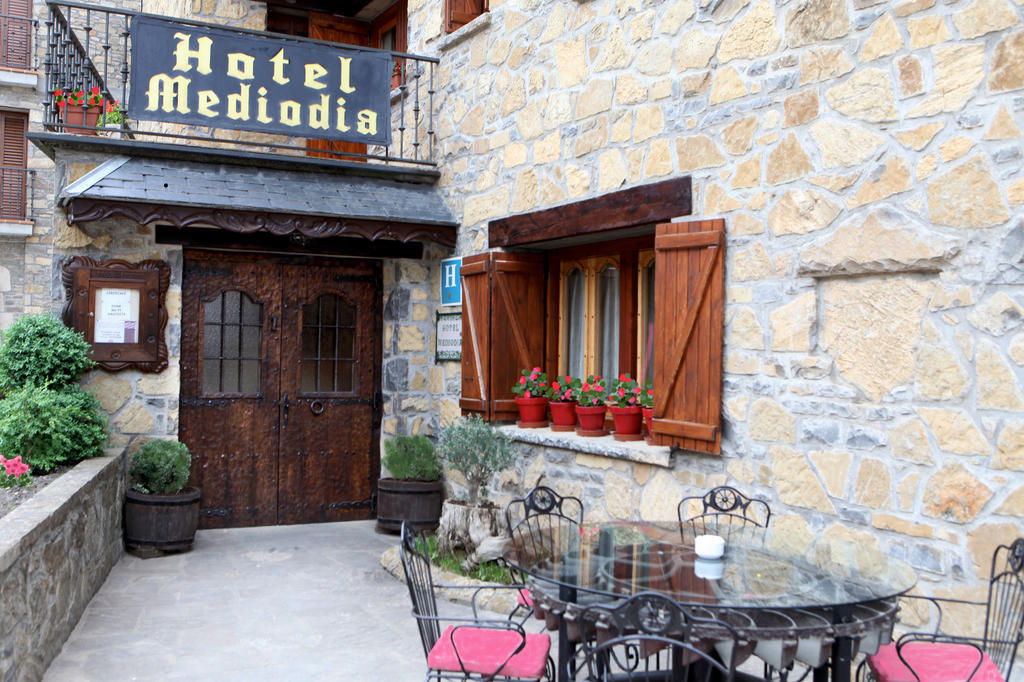 Hotel Boutique Mediodia Plan Restaurant photo
